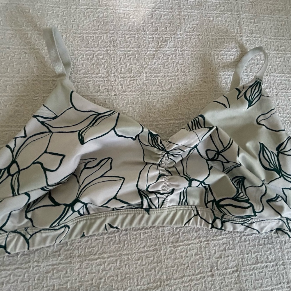 JoyLab Floral Print Bra - White and Black